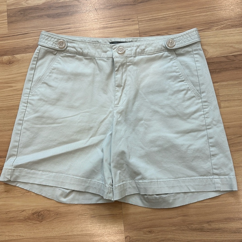 Dockers Collection khaki shorts